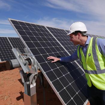 25MW Barcadline Solar Park, Queensland, Australia